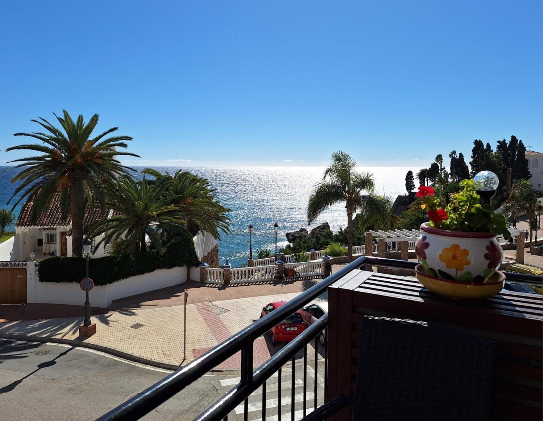 Spectacular Sea Views, 2 Bed,2 Bath Apartment Nerja Exterior foto