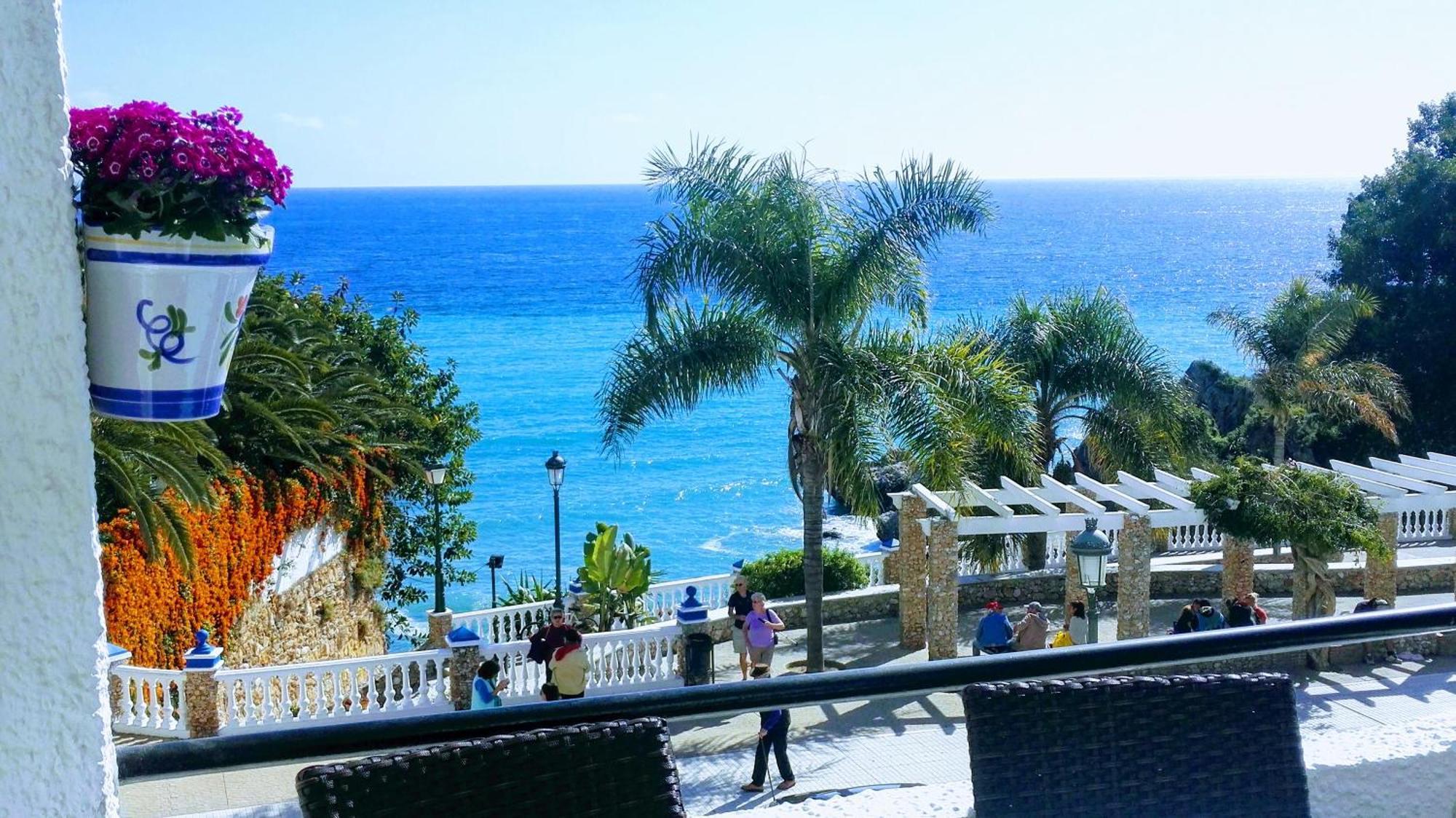 Spectacular Sea Views, 2 Bed,2 Bath Apartment Nerja Exterior foto